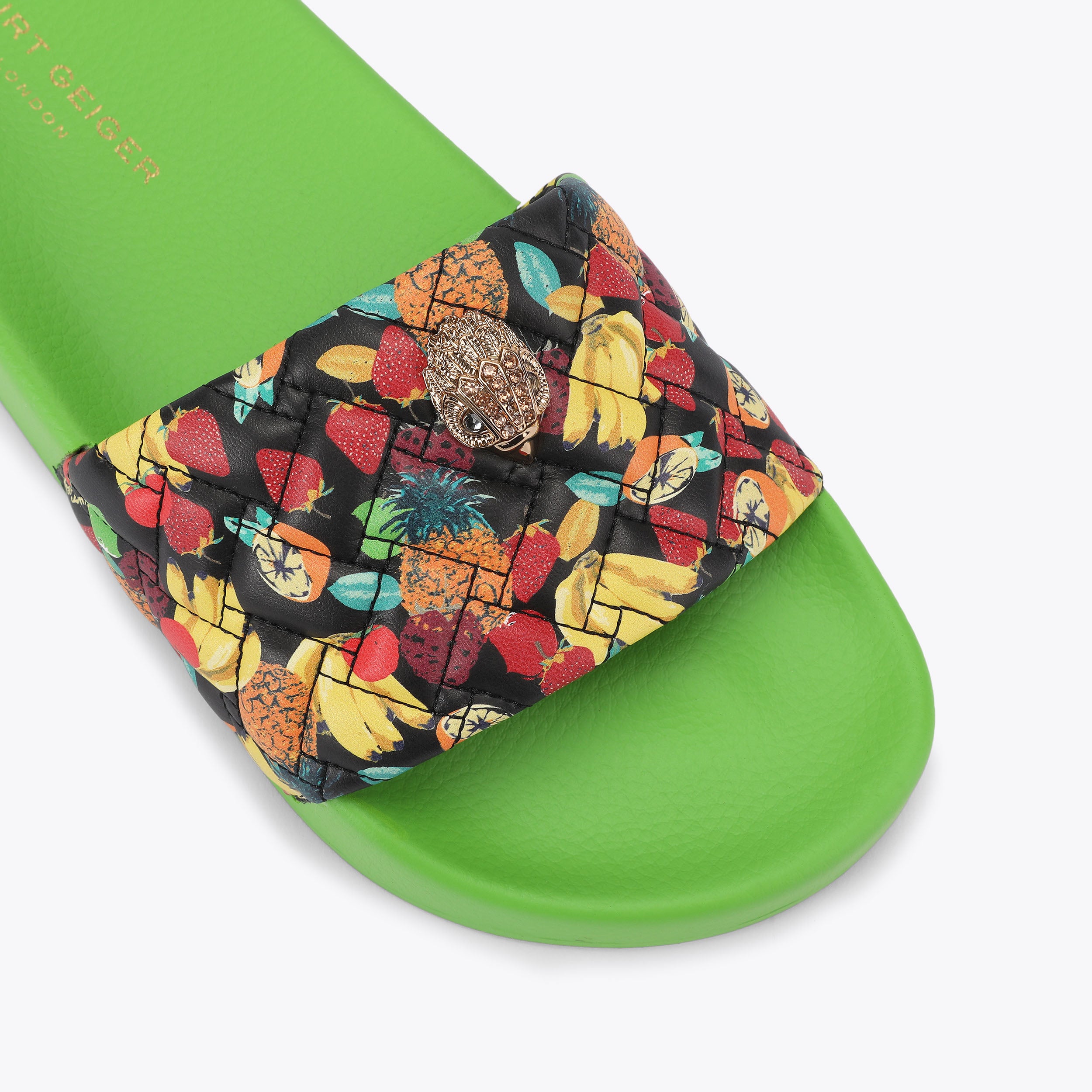 CARNABY CRUSH MEENA